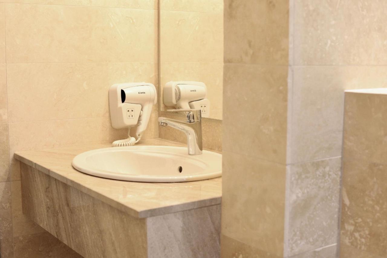 Hotel Padesul Făget Eksteriør billede