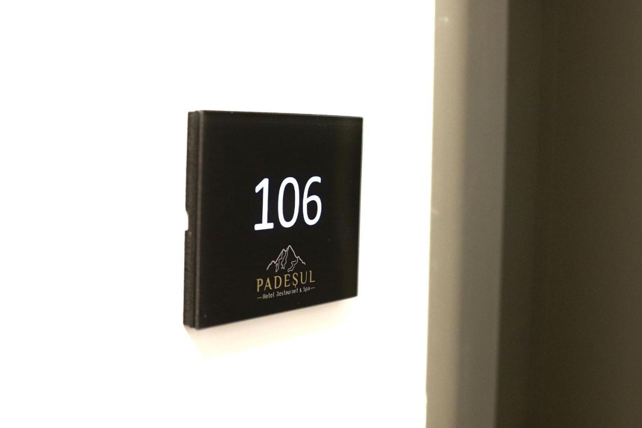 Hotel Padesul Făget Eksteriør billede