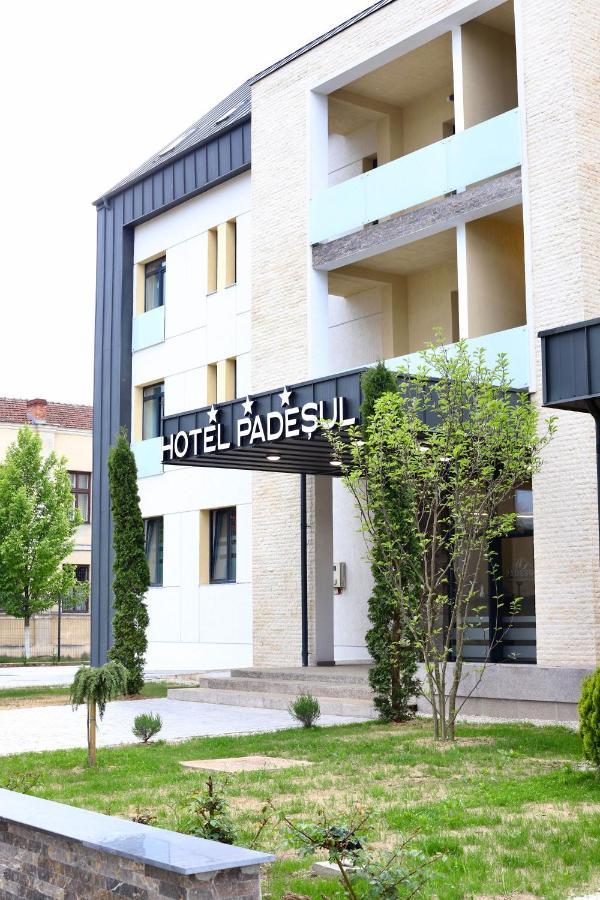 Hotel Padesul Făget Eksteriør billede
