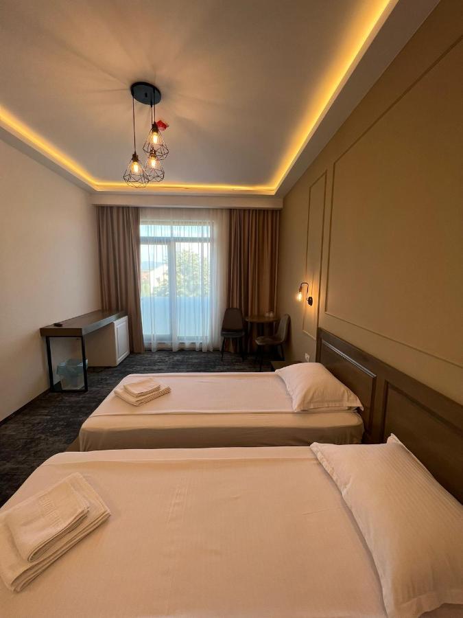 Hotel Padesul Făget Eksteriør billede