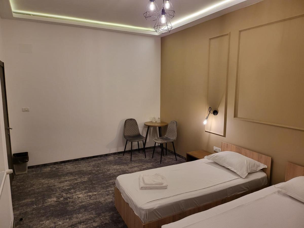 Hotel Padesul Făget Eksteriør billede